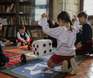 Au Château, les enfants sont Rois : Le jeu des petits cavaliers !